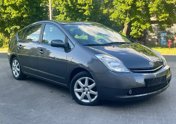 toyota prius Toyota Prius cena 26999 przebieg: 212800, rok produkcji 2008 z Lwówek